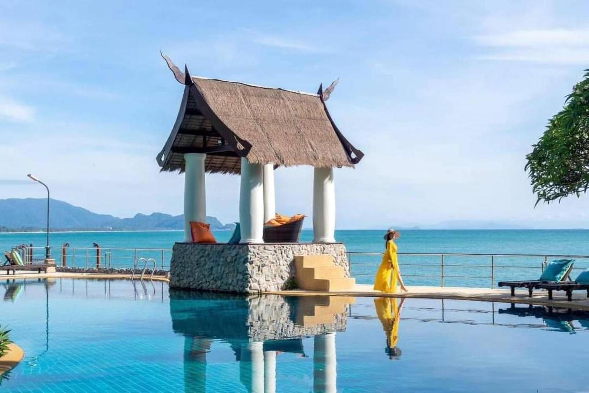 Racha Kiri Resort & Spa, Khanom Exterior photo