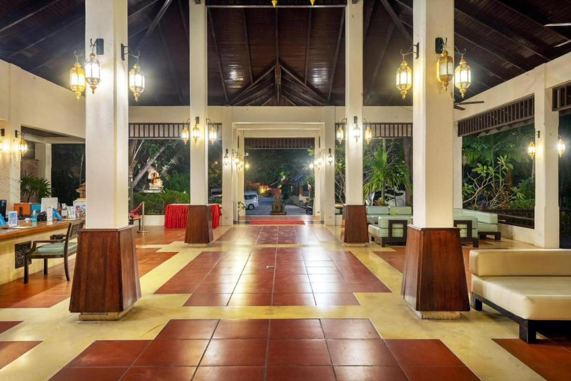 Racha Kiri Resort & Spa, Khanom Exterior photo